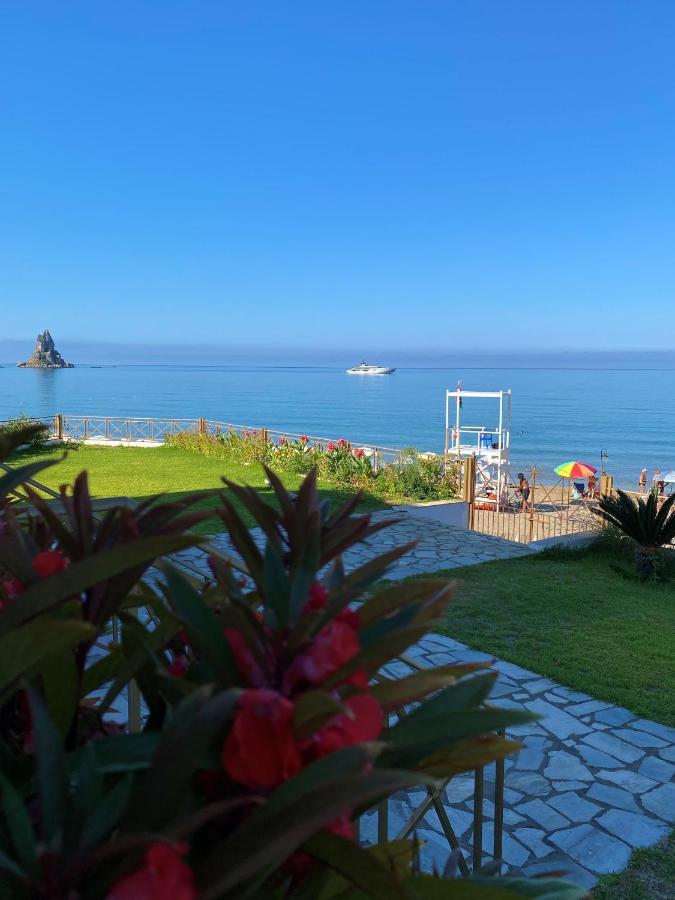 Nereides Apartments Agios Gordios  Ngoại thất bức ảnh