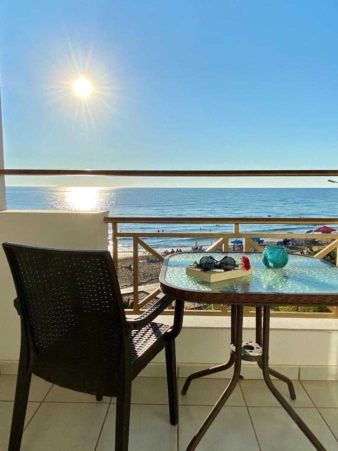 Nereides Apartments Agios Gordios  Ngoại thất bức ảnh