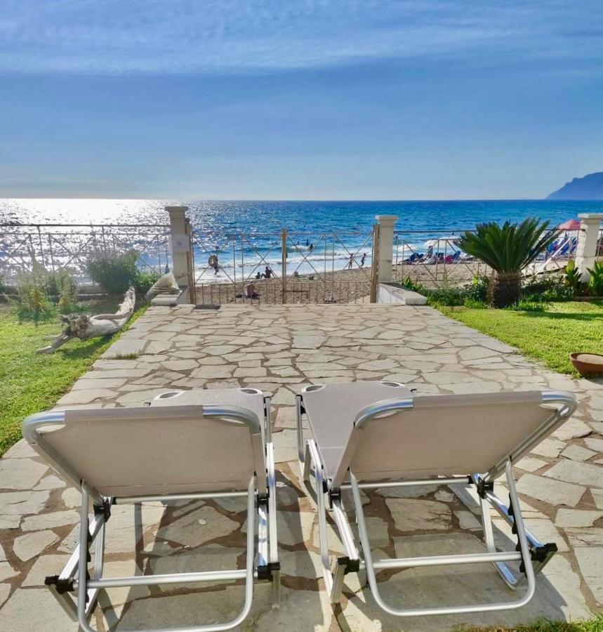 Nereides Apartments Agios Gordios  Ngoại thất bức ảnh