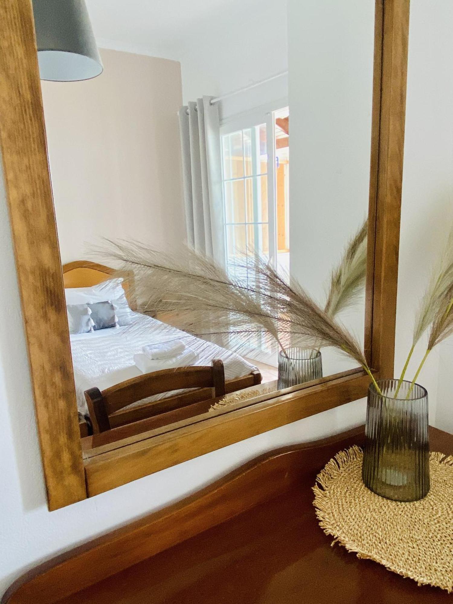 Nereides Apartments Agios Gordios  Ngoại thất bức ảnh